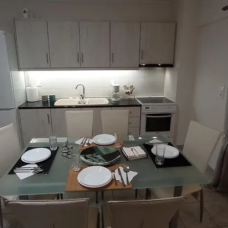 Angela's Seaside Luxury Flat Apartment