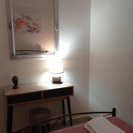 شقة Angela's Seaside Luxury Flat
